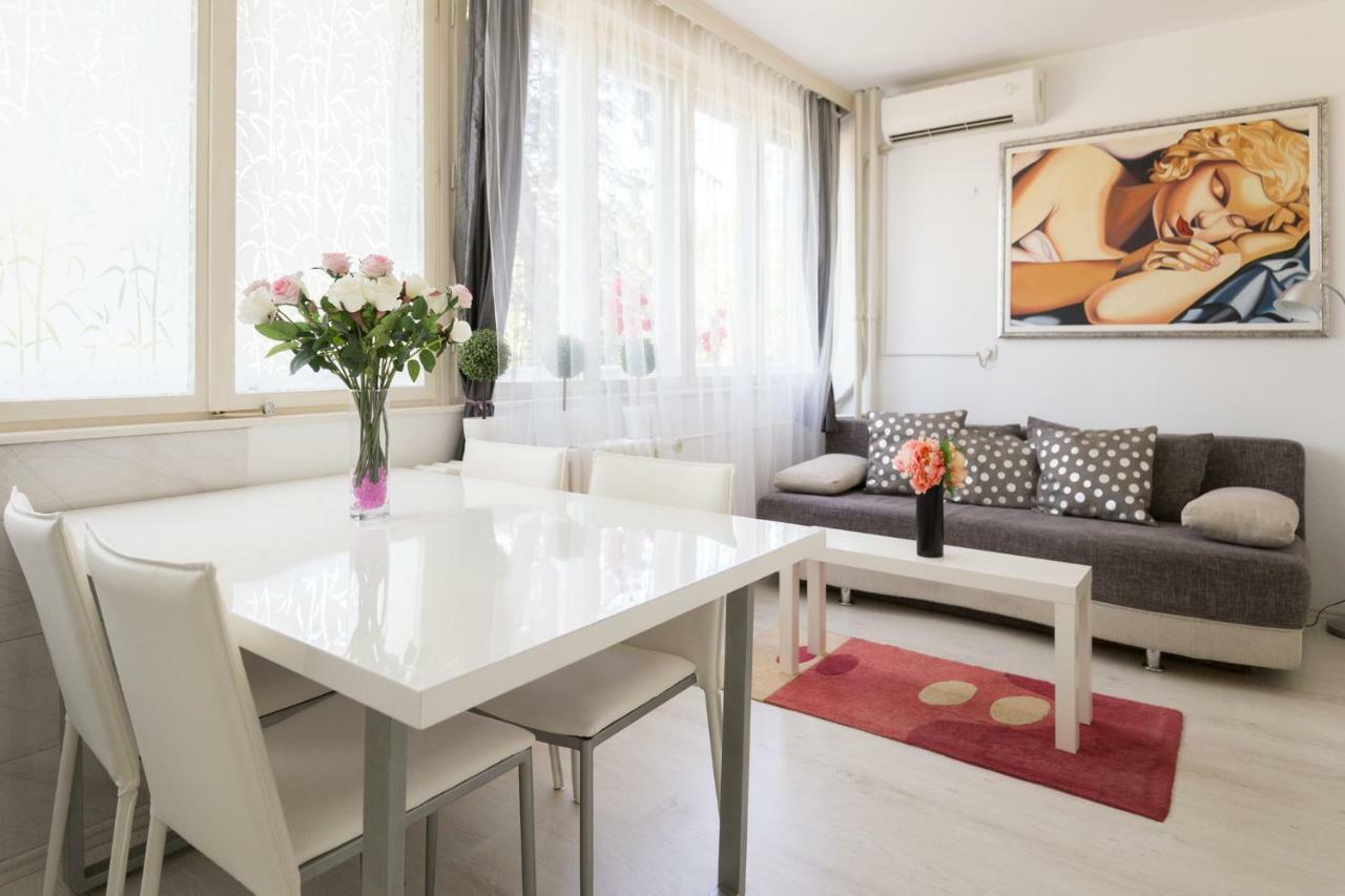 Appartement Grace à Belgrade Extérieur photo